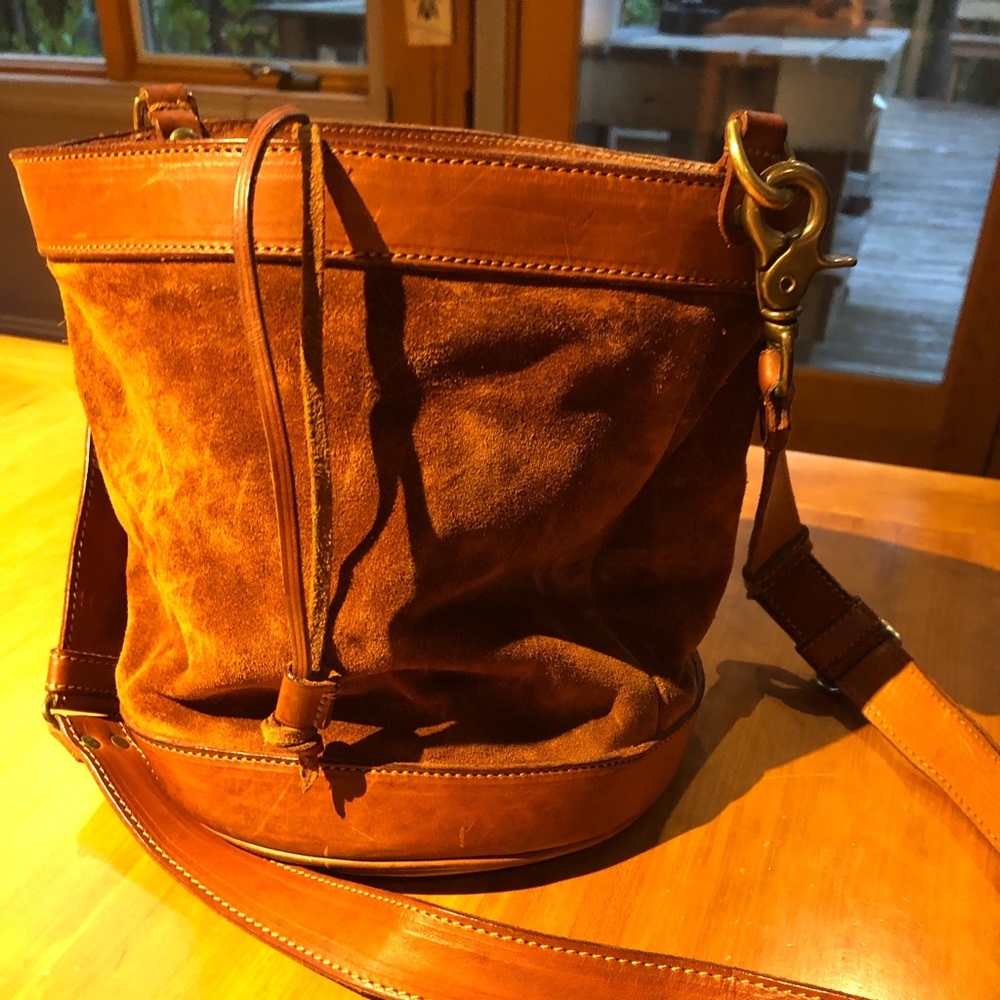 💥SOLD💥 Vintage Felisi Suede/Leather Bucket Bag